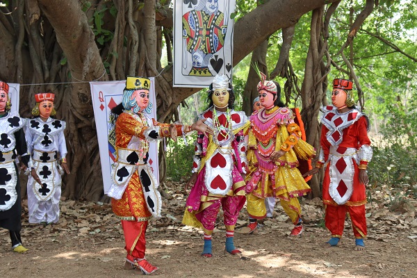 Tasher Desh performance by Purulia Chhau artistes.